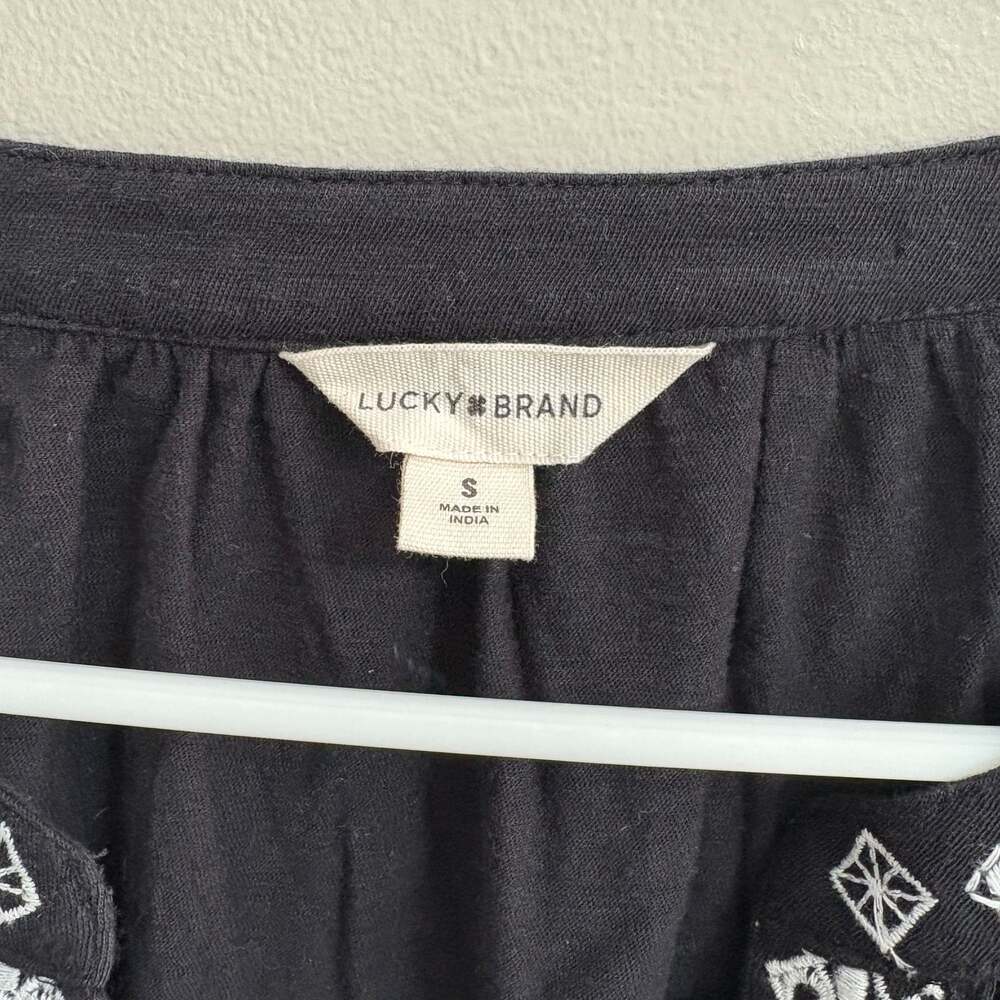 Lucky Brand Embroidered Peasant Top - Picture 2 of 4